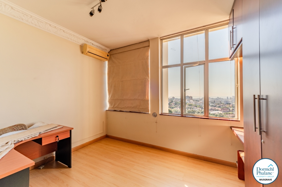 2 Bedroom Property for Sale in Glenwood Western Cape
